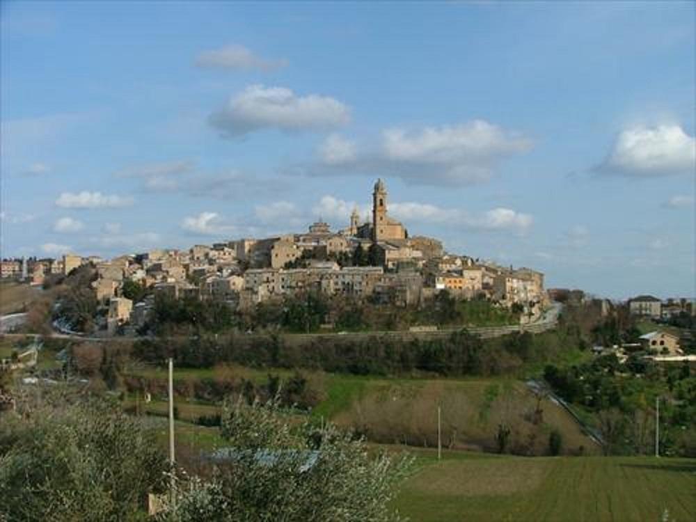 Marche Hills Apartment Morrovalle Bagian luar foto